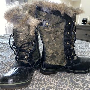 Sorel Tofino II womens winter snow boots